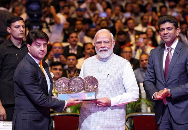 PM Modi Inaugurates 10th India Mobile Congress, Highlights India’s Telecom Growth