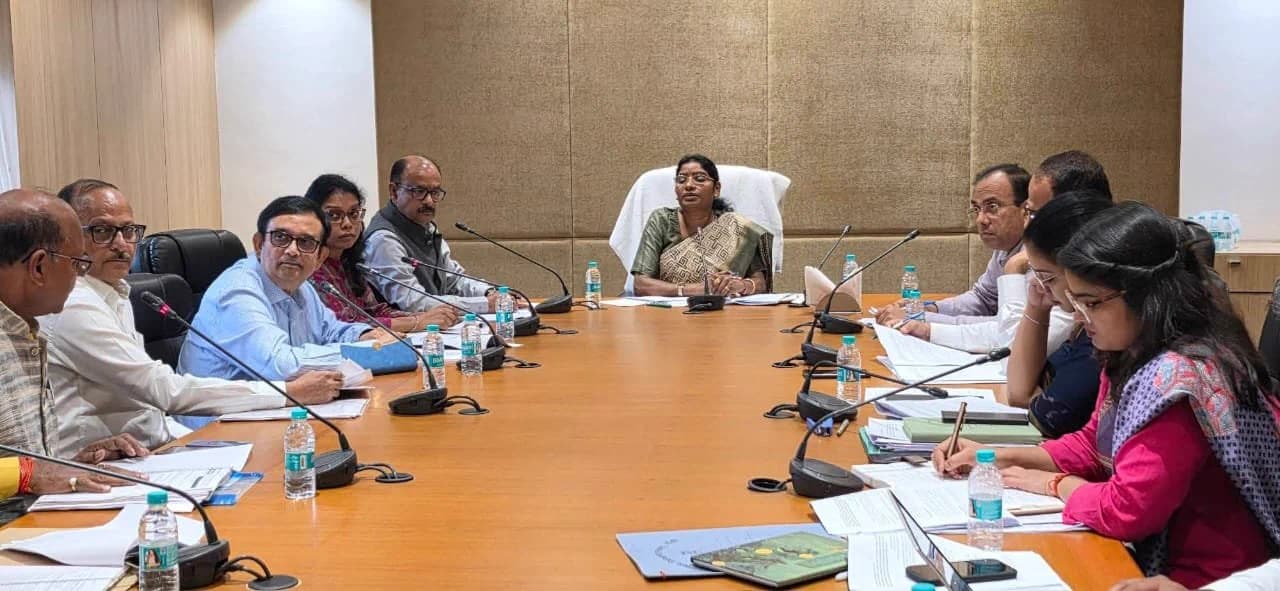 BCCL CMD Meets NCST Member Dr Asha Lakra in Ranchi to Discuss ST Welfare